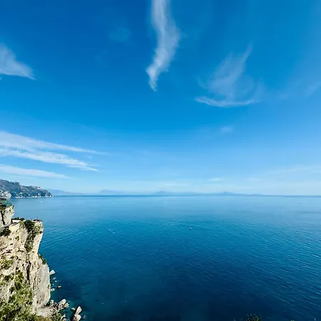 Yourhome - Casa Noemi Апартаменты